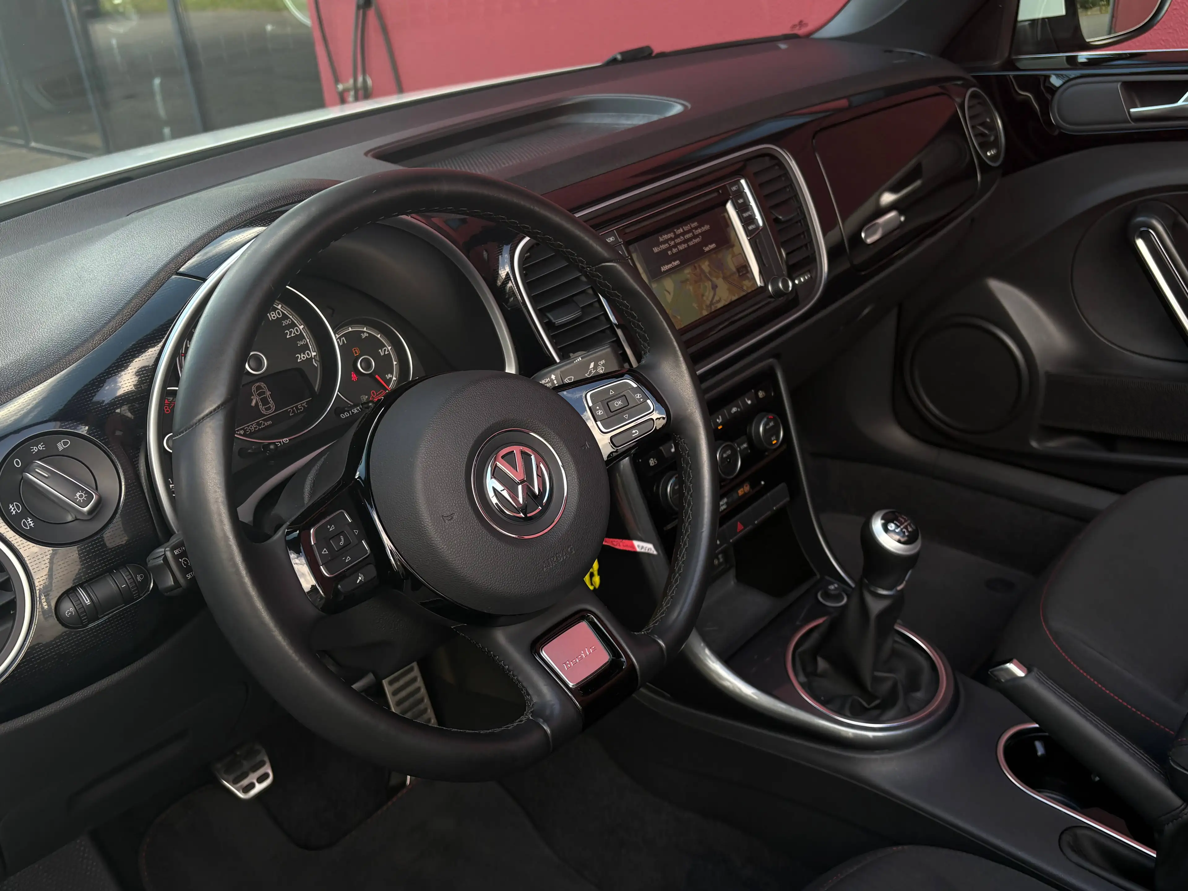 Volkswagen Beetle CABRIO 1.2 TSI BMT TECH EDITION SOUND KAMERA ALU17" TOP* — photo 10