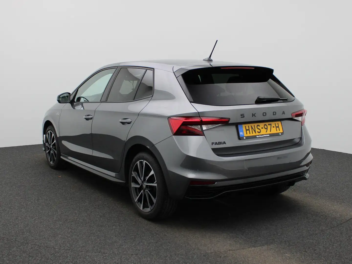 Skoda Fabia 1.0 TSI Monte Carlo 115 PK | Automaat | Achteruitr Gris - 2