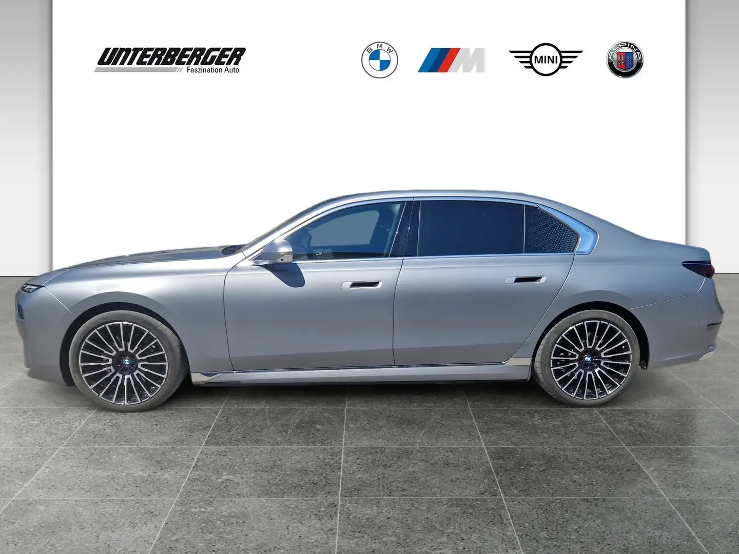 BMW i7 xDrive60 Grau - 2