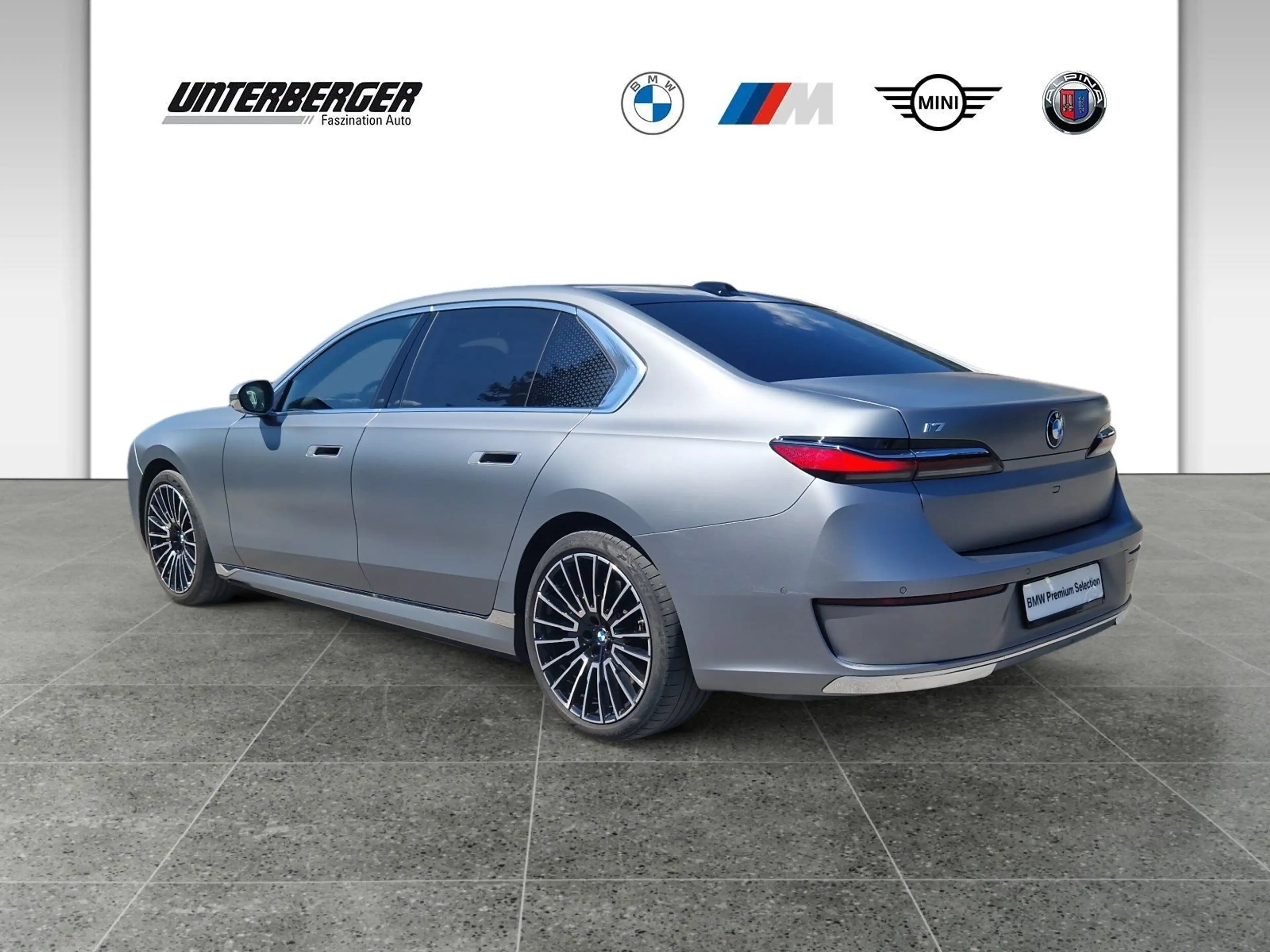 BMW i7 xDrive60 — photo 5