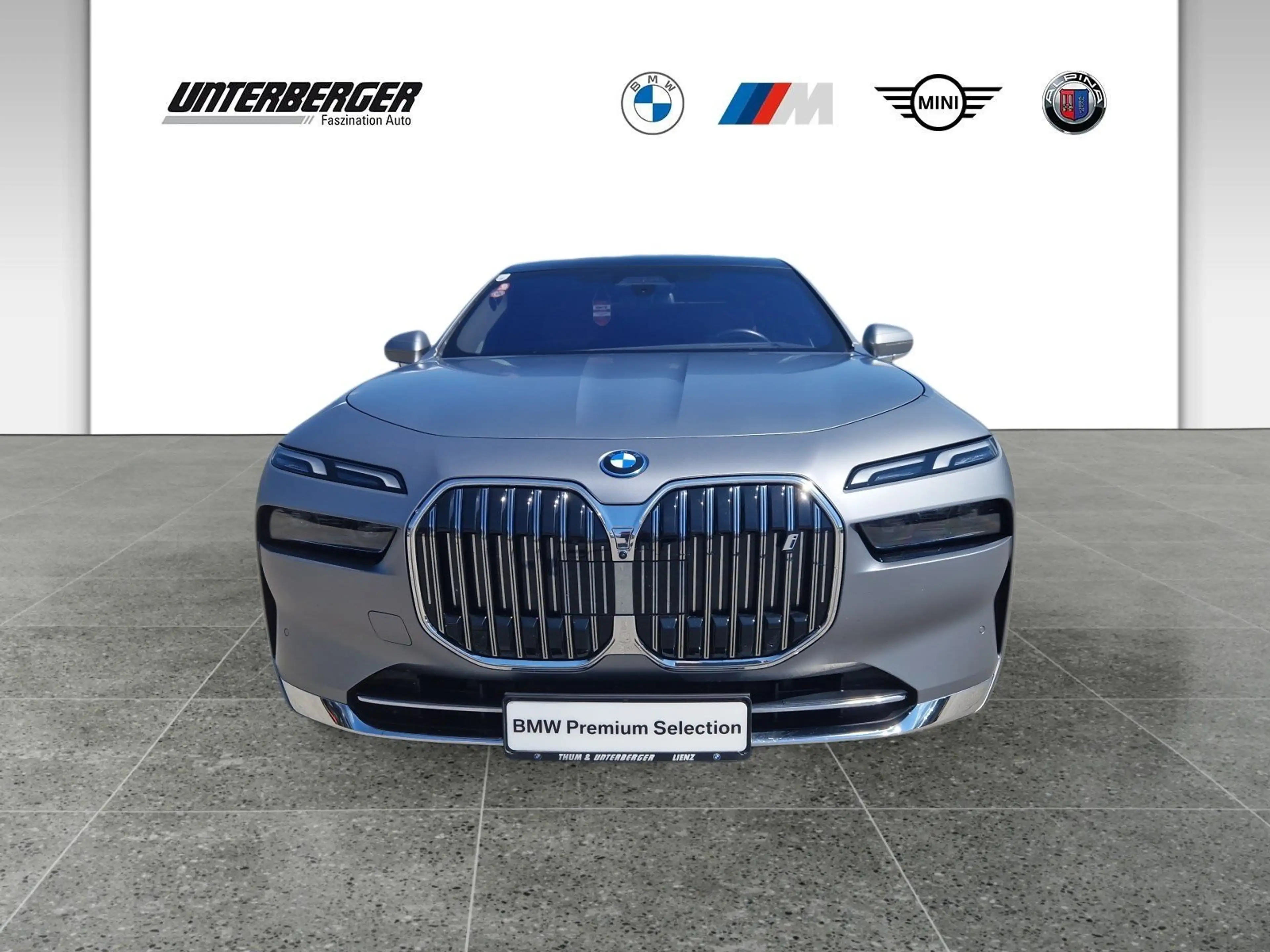 BMW i7 xDrive60 — photo 4