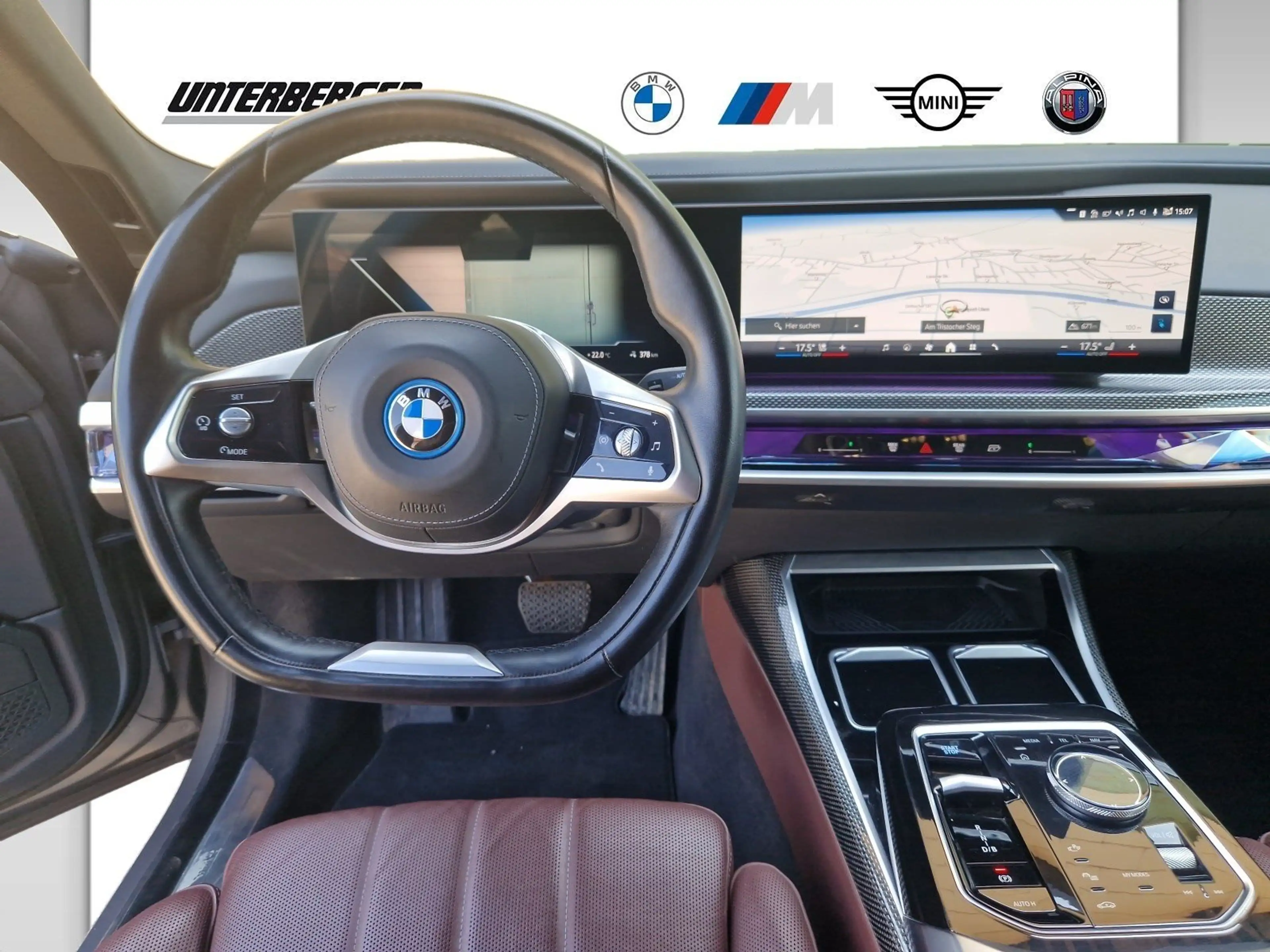 BMW i7 xDrive60 — photo 6