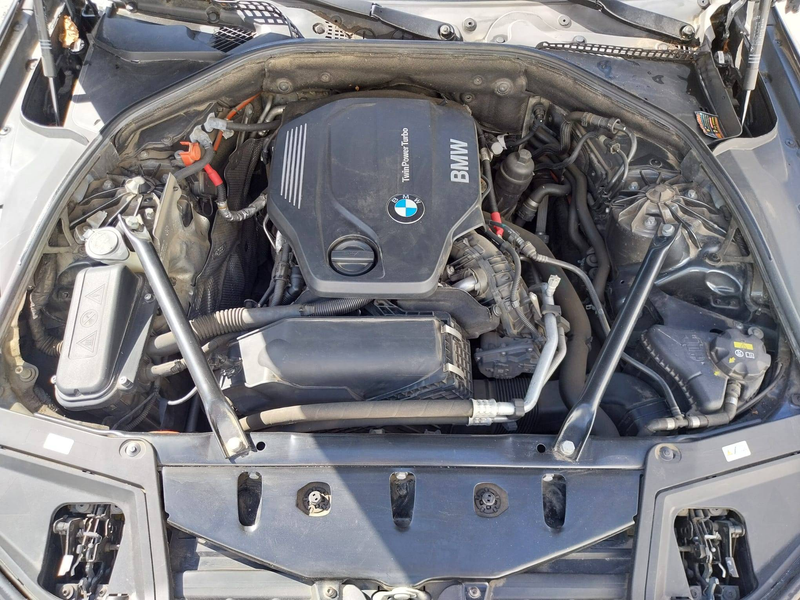 BMW 520 Touring 520 dA * CAPTEUR AV ET ARR * BLTHT * AIRCO * 250 X 60 MOIS * — photo 14