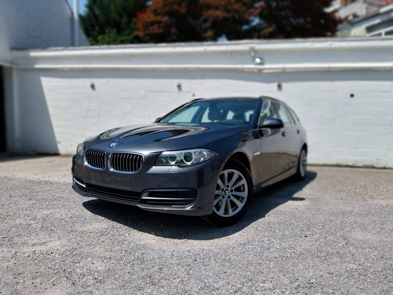 BMW 520 Touring 520 dA * CAPTEUR AV ET ARR * BLTHT * AIRCO * 250 X 60 MOIS *