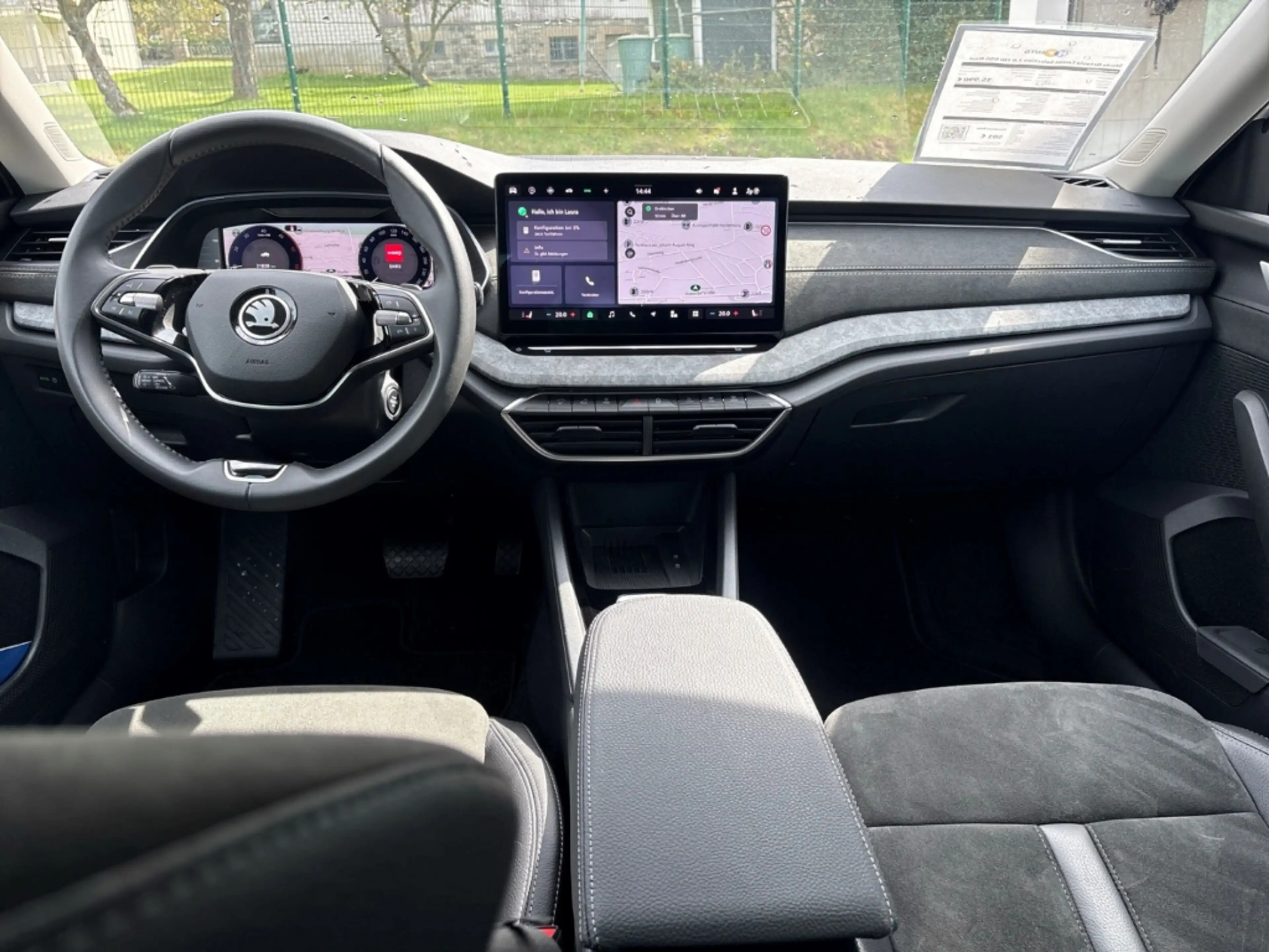 Skoda Octavia Combi Selection 2.0 TDI DSG Navi LED SHZ Kamera — photo 13