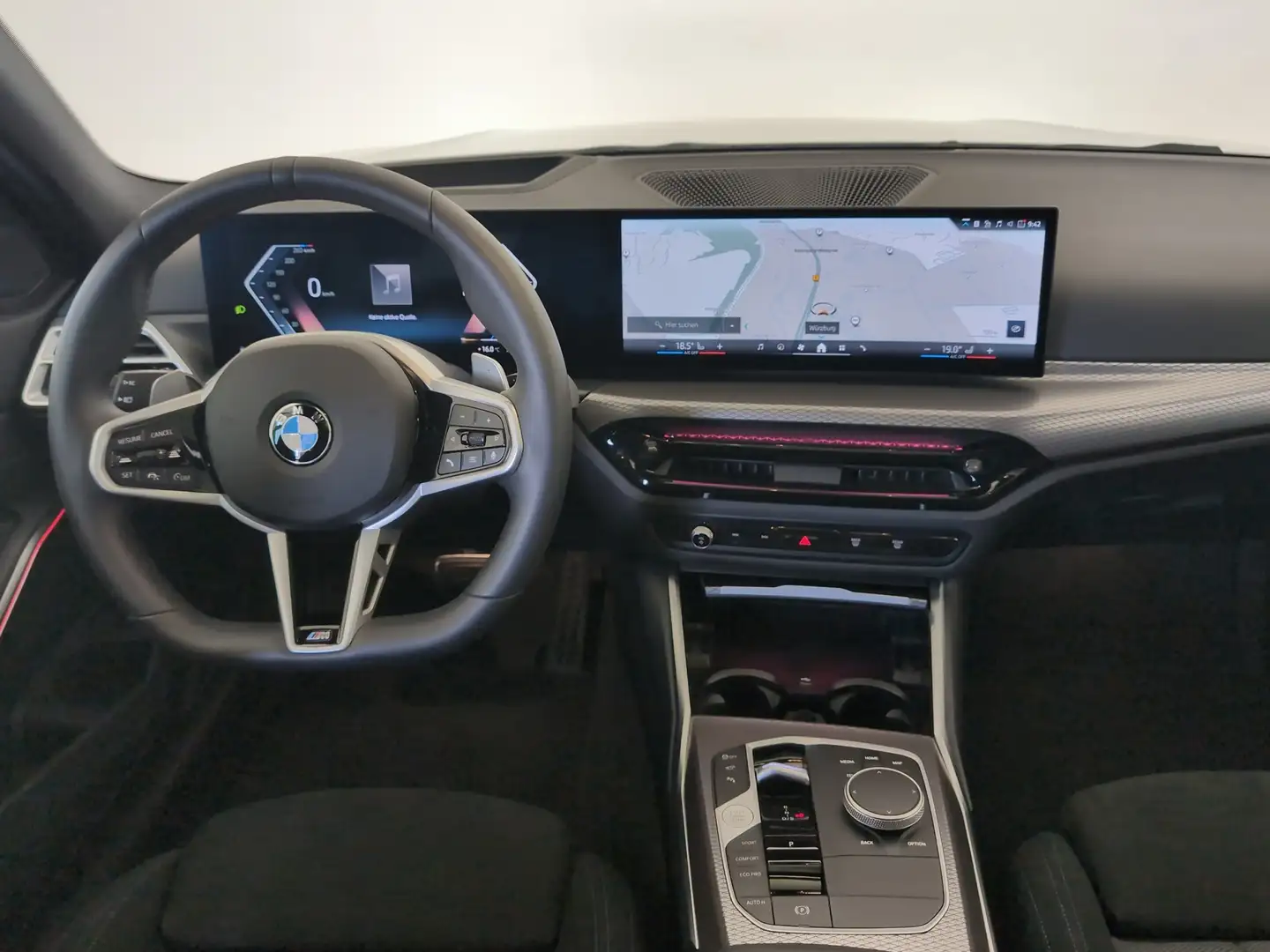 BMW 320 d Touring M Sportpaket Pano/SHZ/Ambiente  Pano/SHZ Weiß - 2