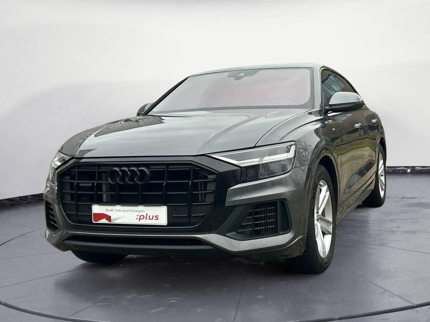Audi Q8 55 TFSI e quattro S line *HUD*NACHTSICHT*KAME Grau - 2