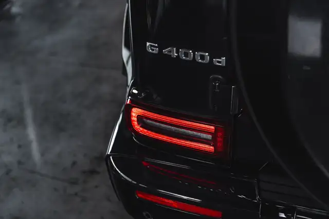 Mercedes-Benz G-Class view 9
