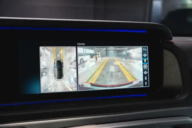 Mercedes-Benz G-Class view 26