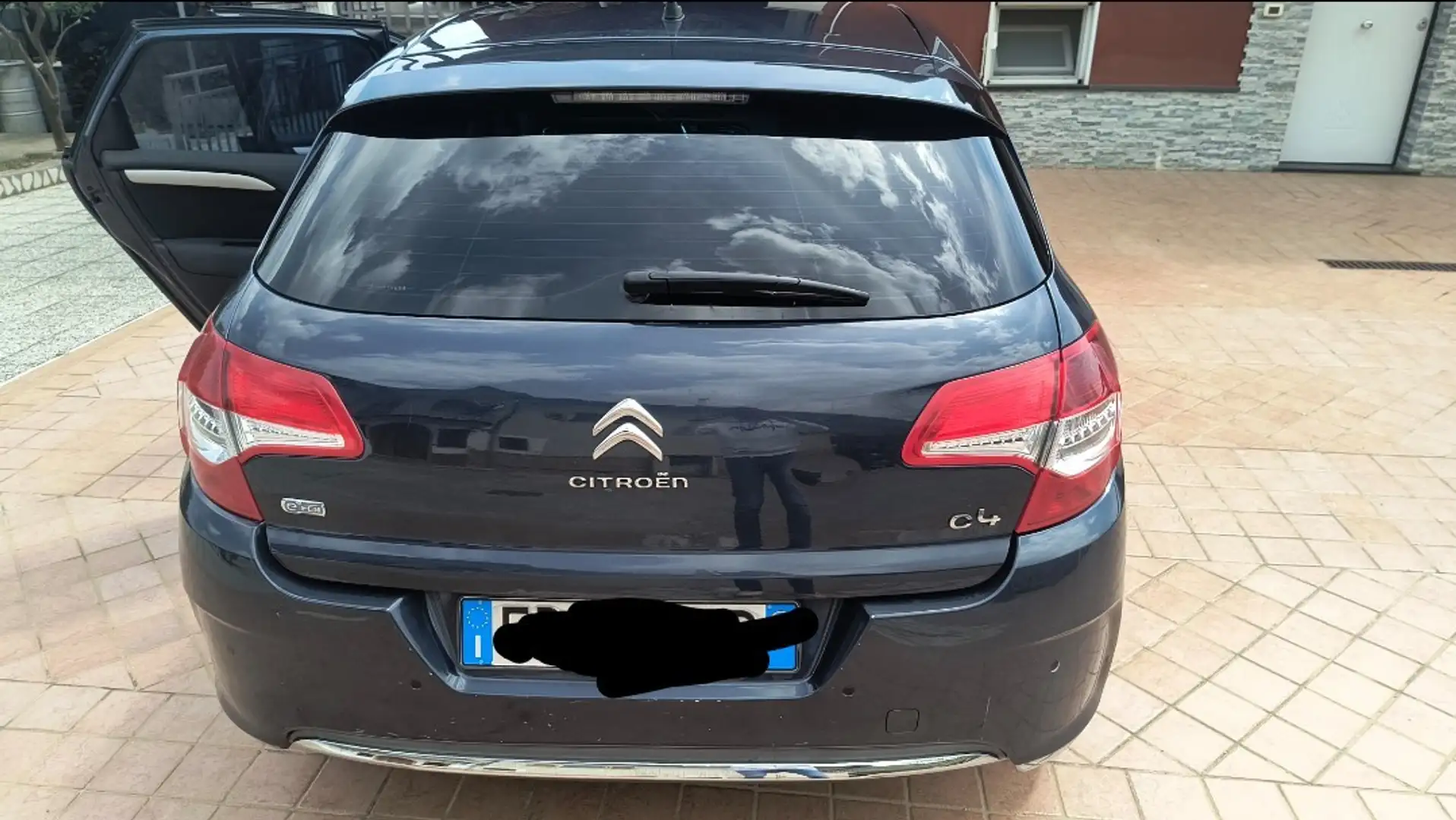 Citroen C4 Coupe 1.6 hdi Vtr 110cv fap - 1
