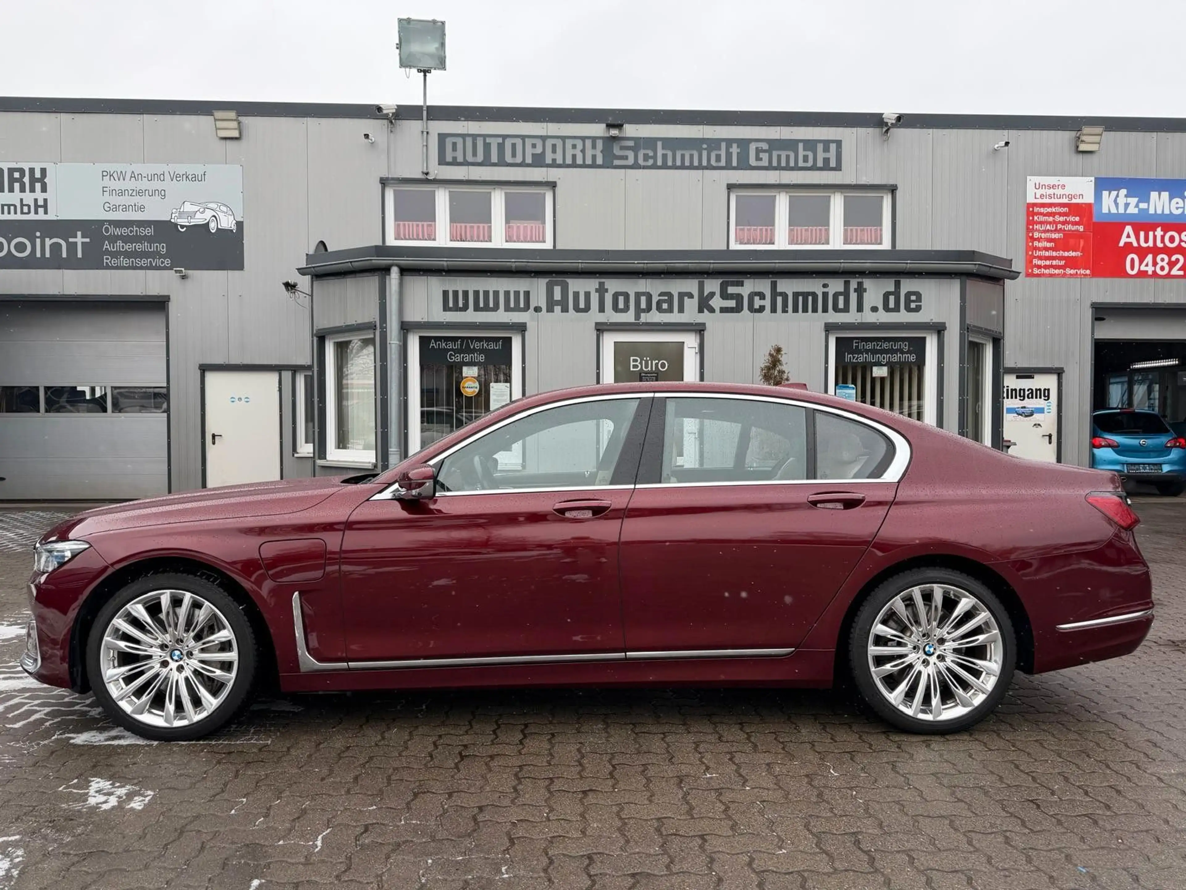 BMW 745 e LASER°INDIVIDUAL°MEMORY°HUD°LEDER°ELSSD°SH! — photo 5