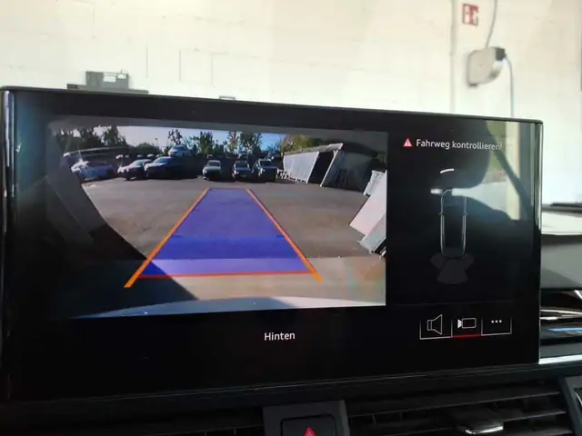 Audi A5 view 4