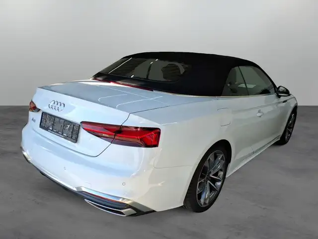 Audi A5 view 3