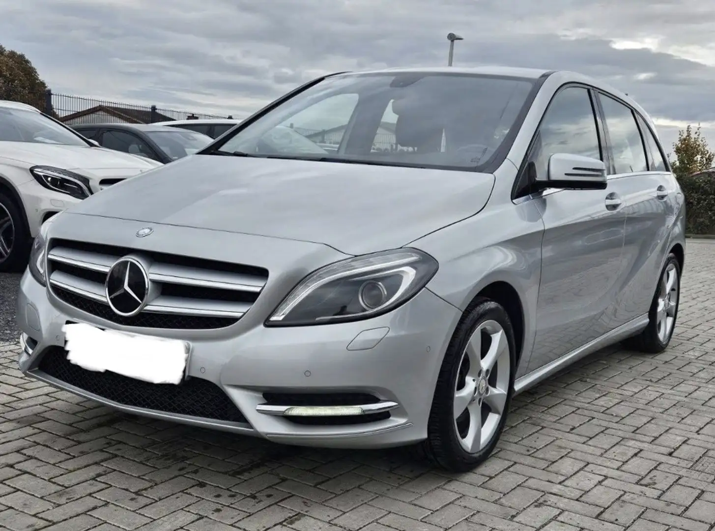 Mercedes-Benz B 180 cdi Premium auto UFF MERCEDES ITA. KM CERTIFICATI Argento - 2