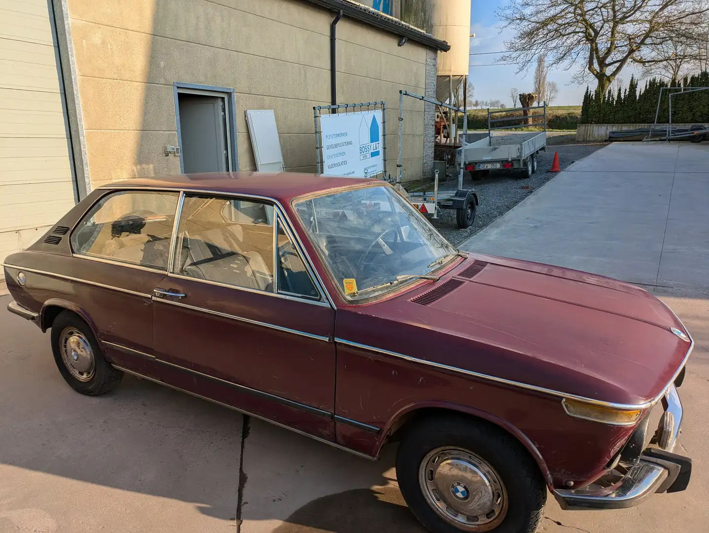BMW 2002 Touring crvena - 2