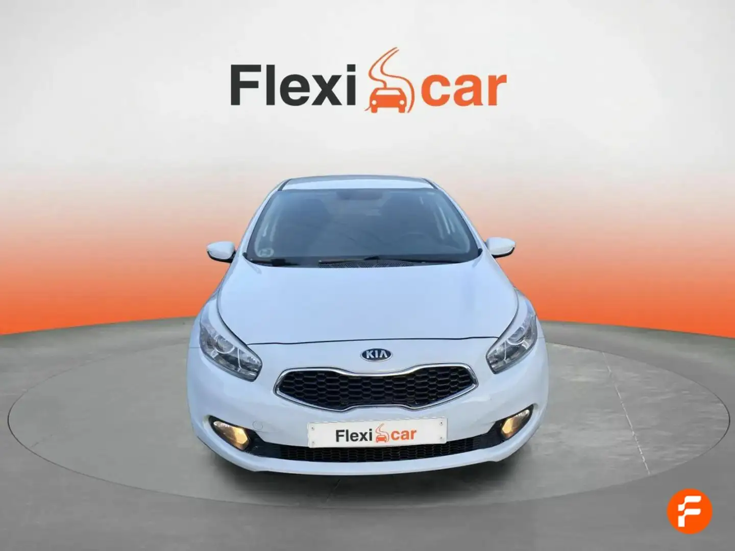 Kia 1.4 CRDi WGT 90CV Concept Blanco - 2