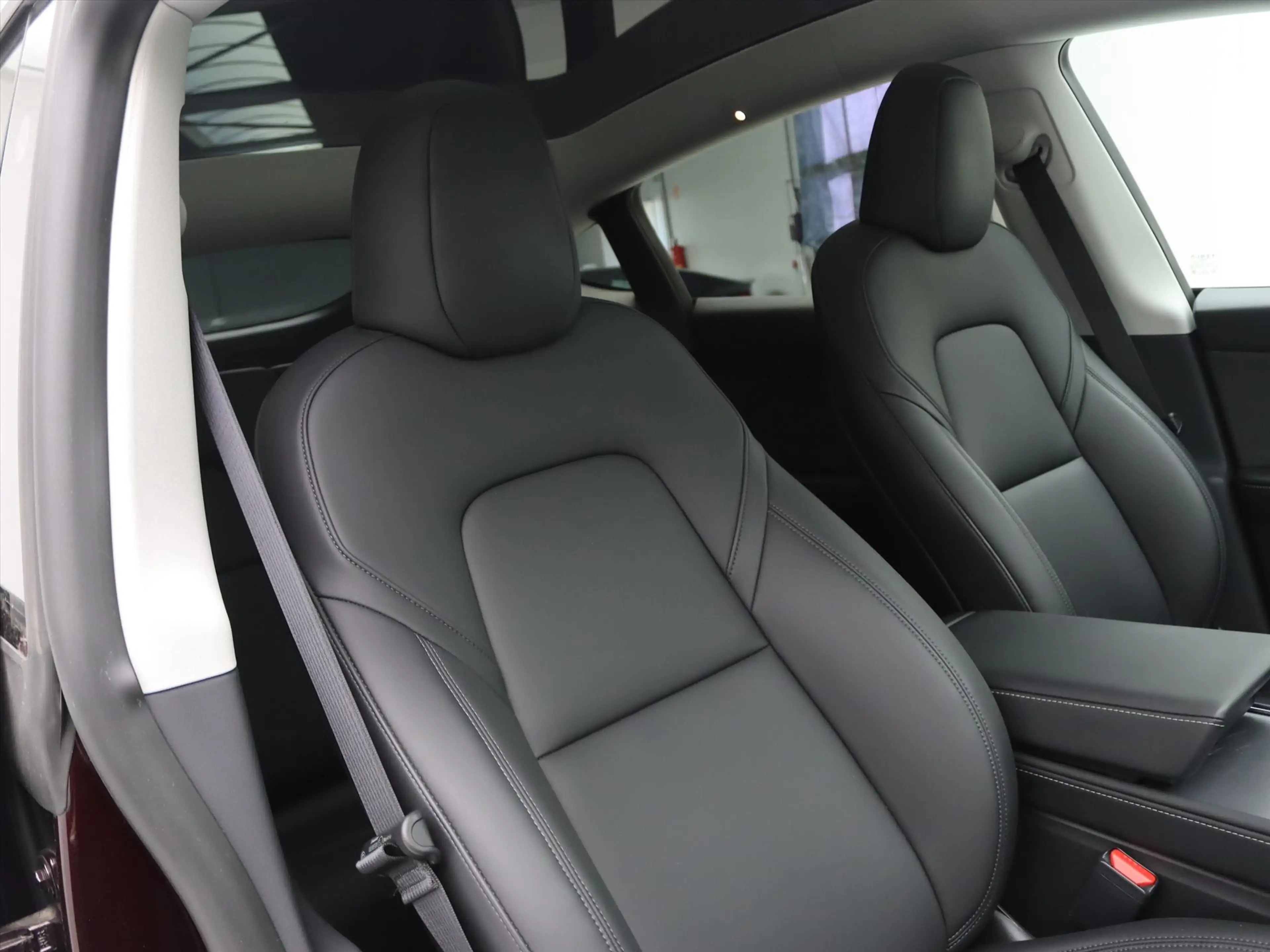 Tesla Model Y Standard RWD Plus 351pk 95% SoH [ HW4+FSD SUPERVIS — photo 17
