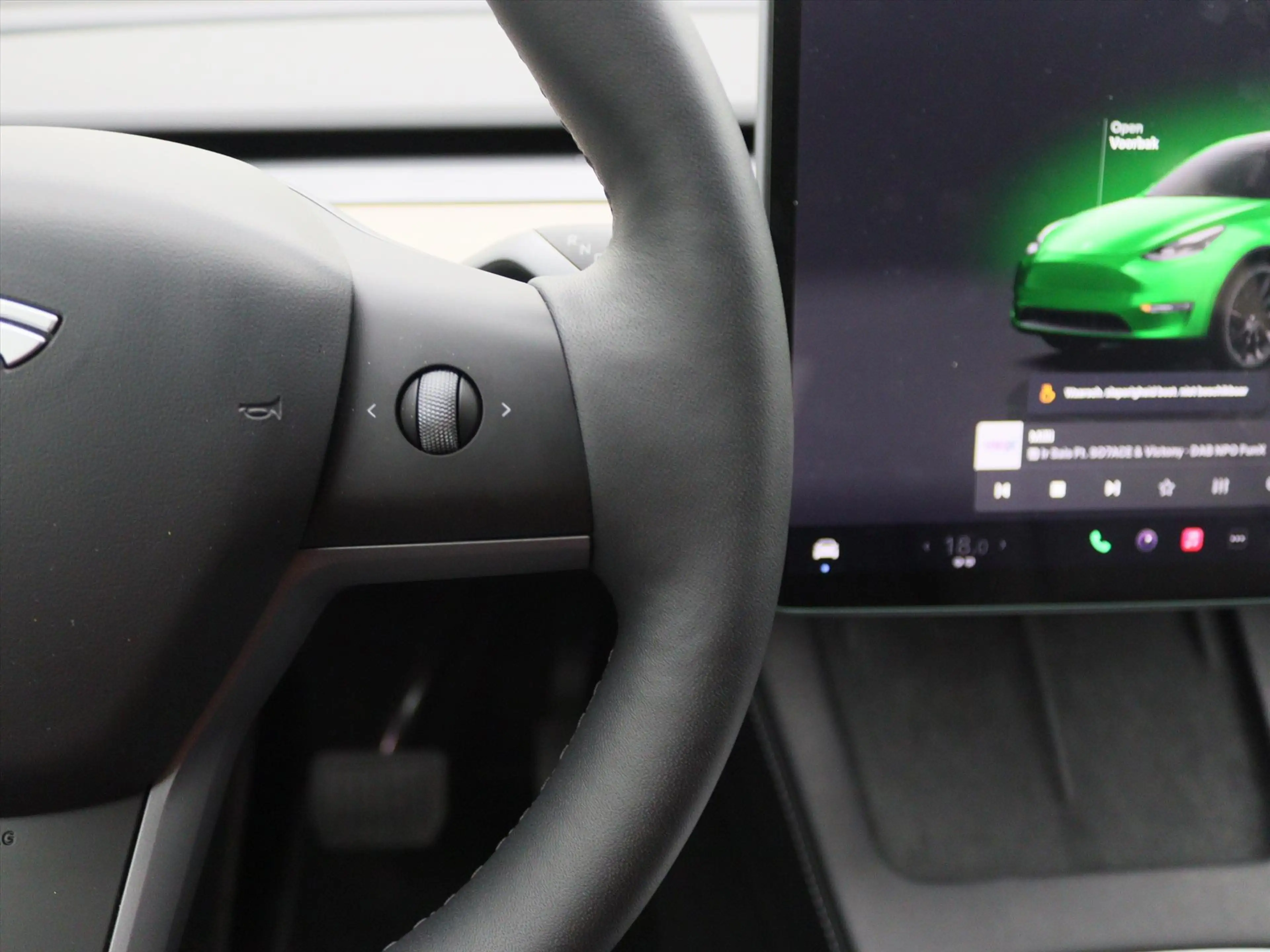 Tesla Model Y Standard RWD Plus 351pk 95% SoH [ HW4+FSD SUPERVIS — photo 22