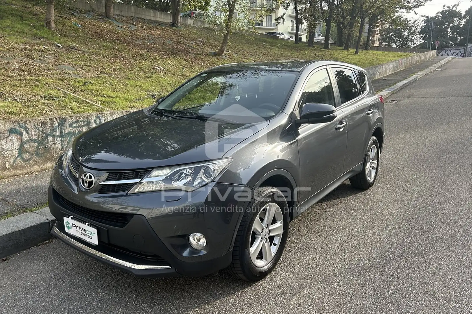 Toyota RAV 4 RAV4 2.0 D-4D 2WD Active Argent - 1