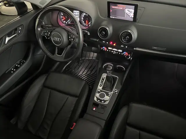 Audi A3 view 24