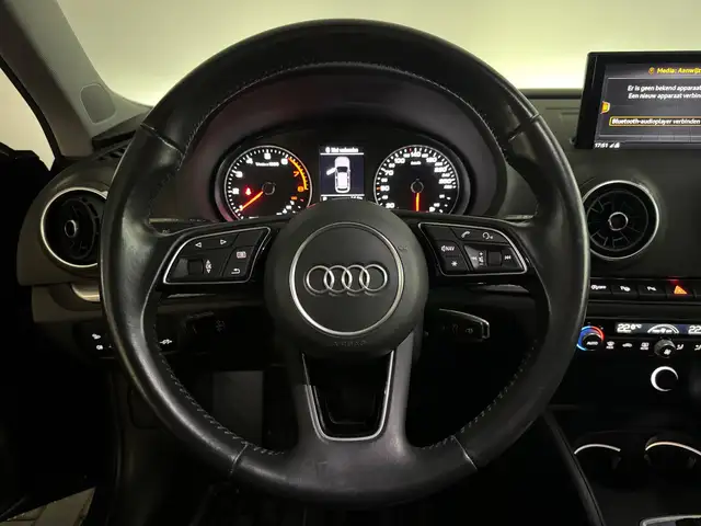Audi A3 view 6