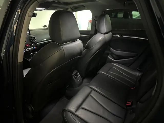 Audi A3 view 21
