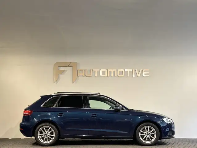 Audi A3 view 10
