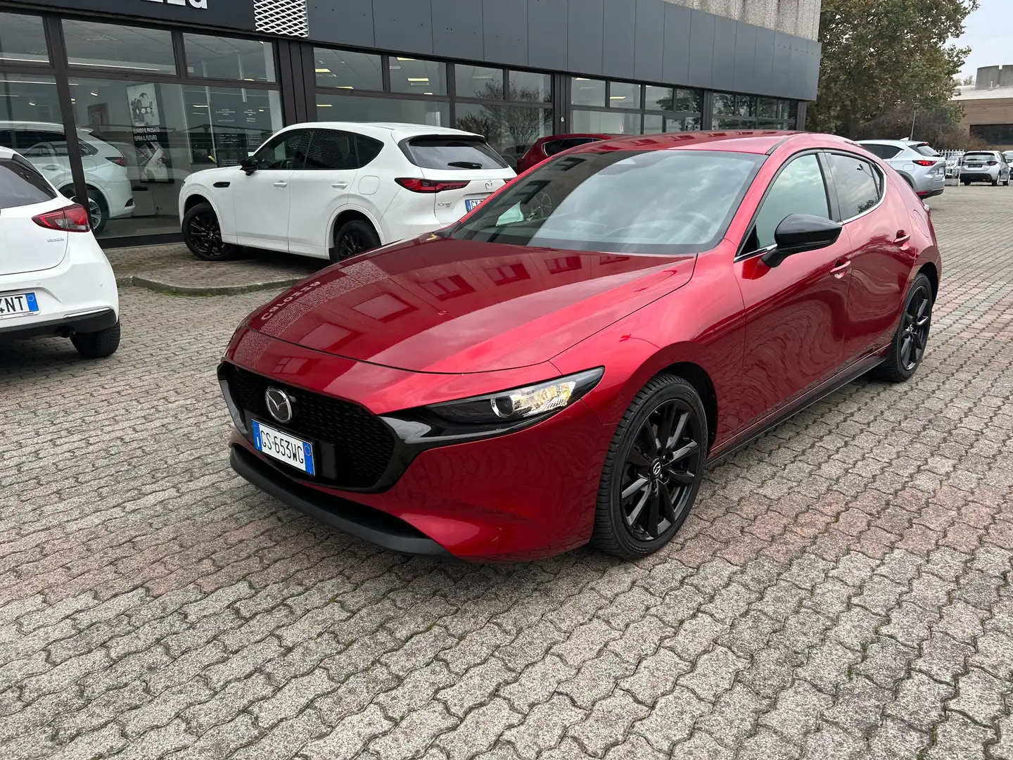 Mazda 3 3 5p 2.0 m-hybrid Nagisa 186cv auto Rouge - 2