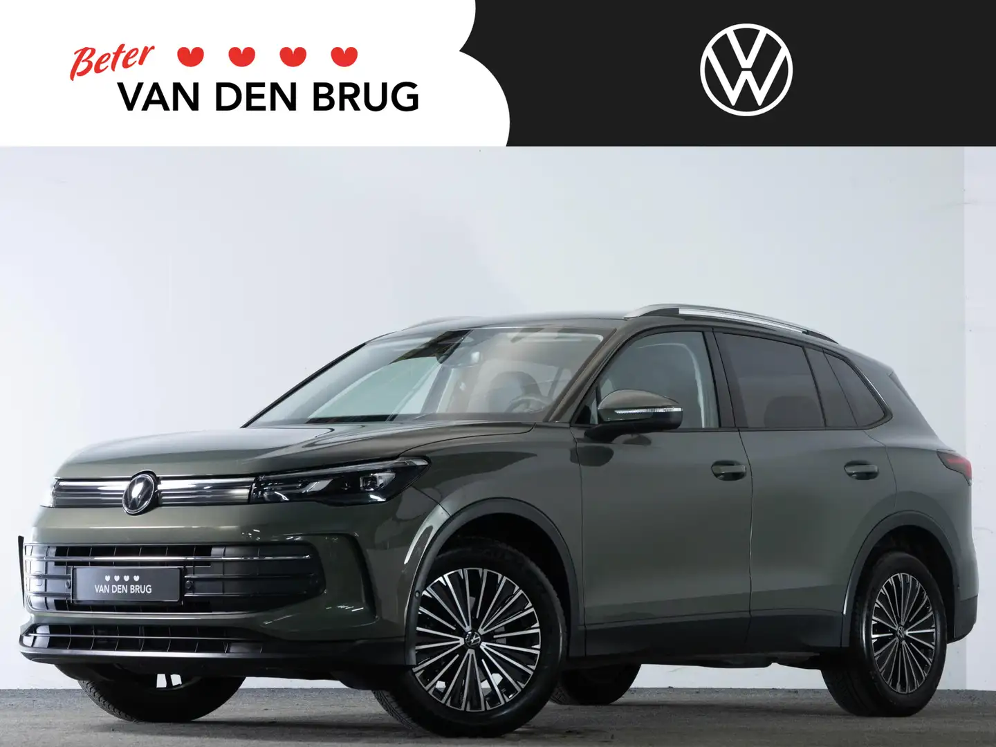 Volkswagen Tiguan 1.5 eTSI 130 PK DSG Life | LED | Navigatie Via Sma Groen - 1