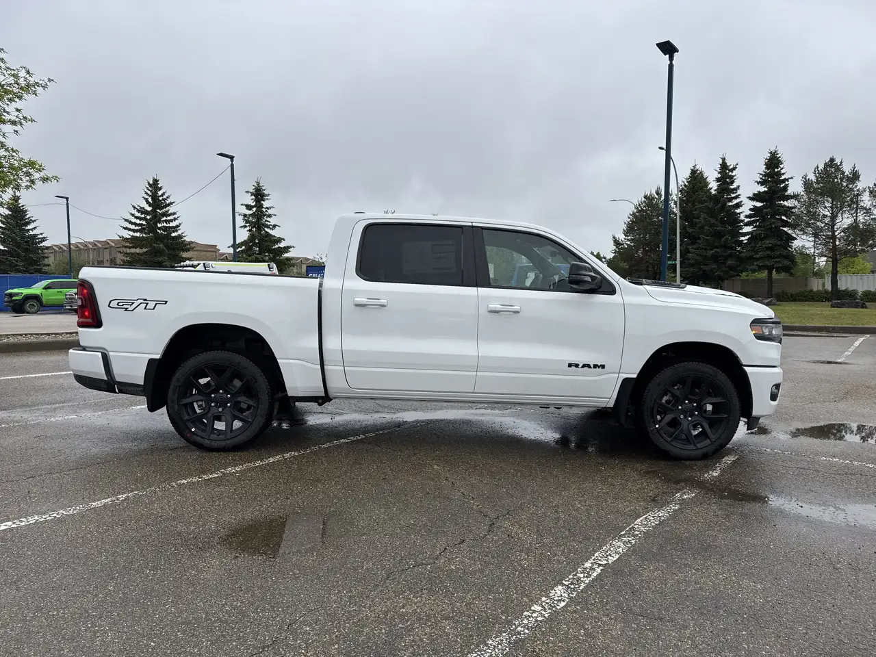 RAM 1500 снимка RAM 1500