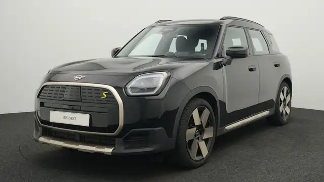MINI Countryman SE All4 Favoured Trim