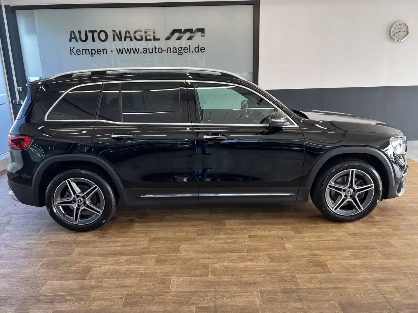 Mercedes-Benz GLB 200 GLB 200 d AMG +Multibeam+NAVI+DAB+AHK+DISTRONIC+ Nero - 2