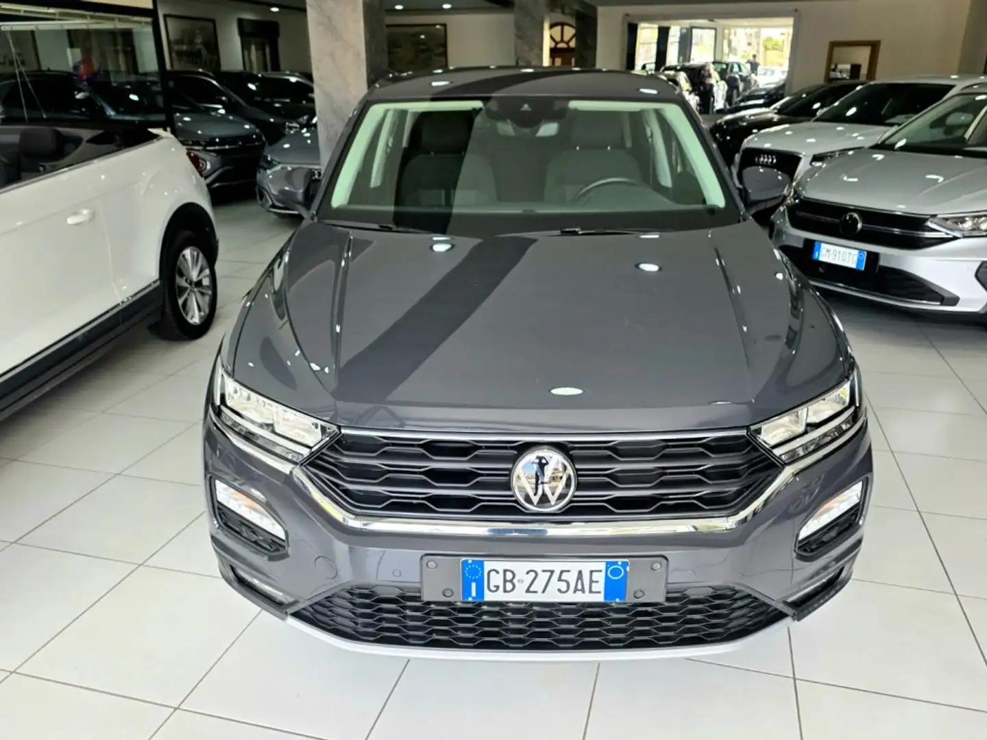 Volkswagen T-Roc 2.0 Style TDI SCR 150CV Navi BlueMotion Technology Grigio - 2