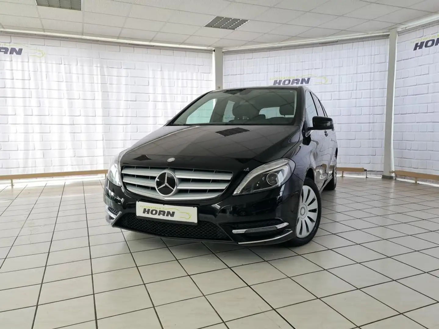Mercedes-Benz B 200 B 200 CDI (246.201), Bi-Xenon,Navi,PDC,Service neu Noir - 1