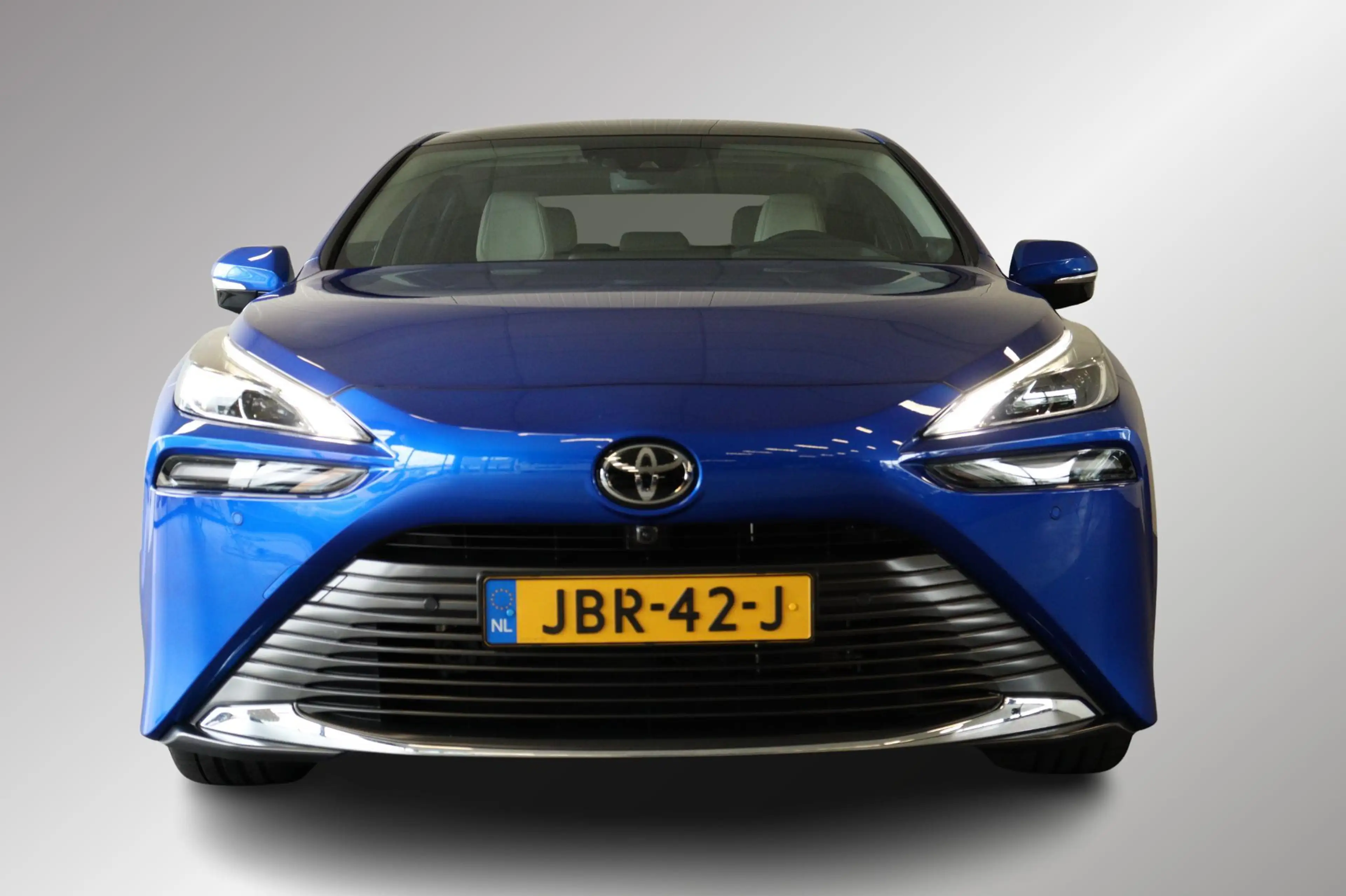 Toyota Mirai Prestige, Panoramadak, Leder — photo 7