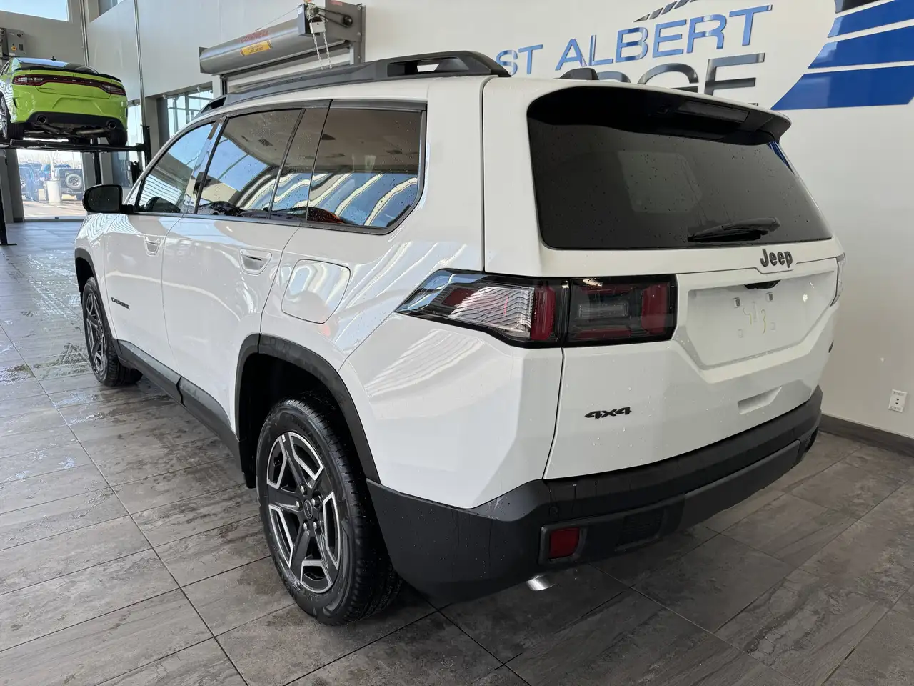 Jeep Cherokee снимка Jeep Cherokee