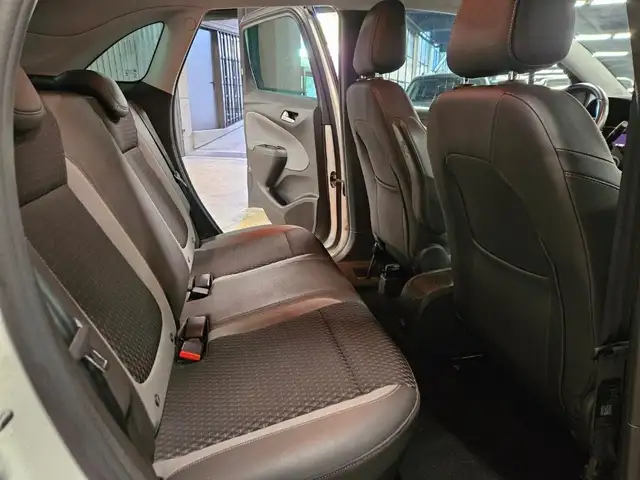 Opel Crossland view 11