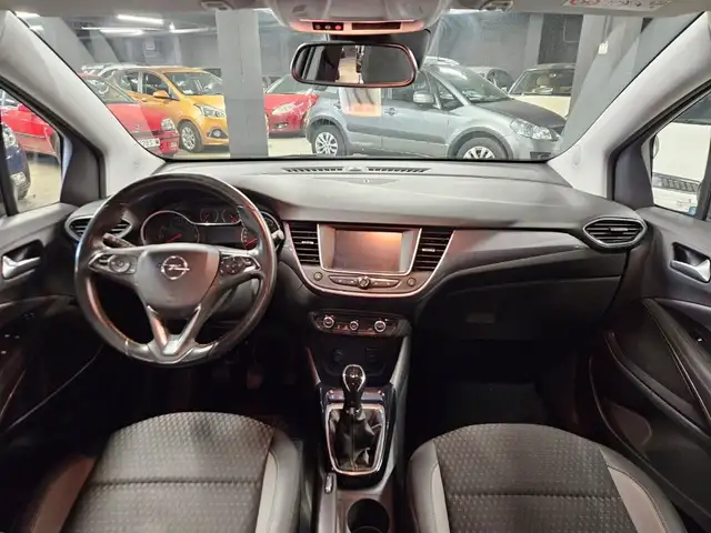 Opel Crossland view 12