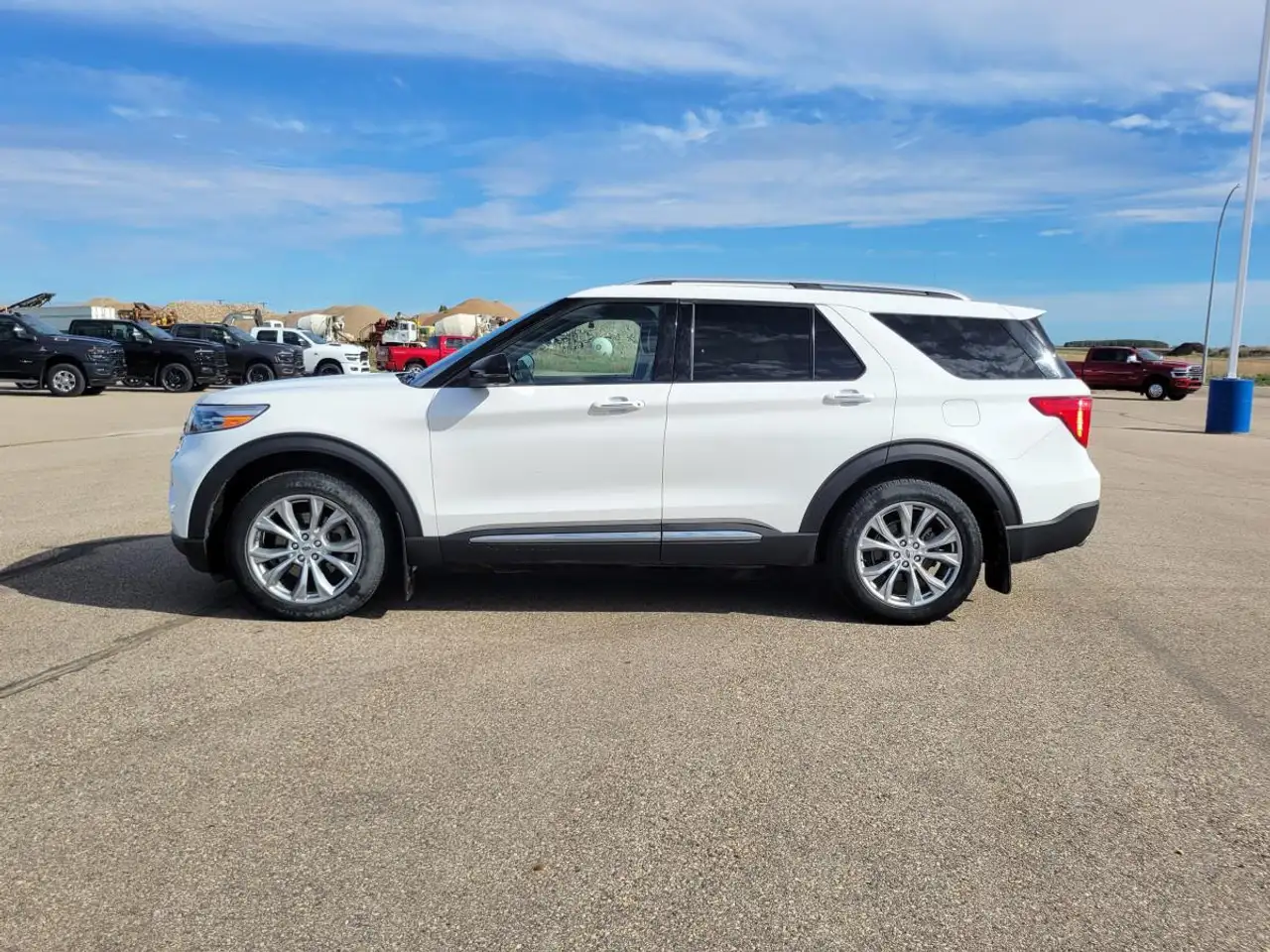 Ford Explorer снимка Ford Explorer