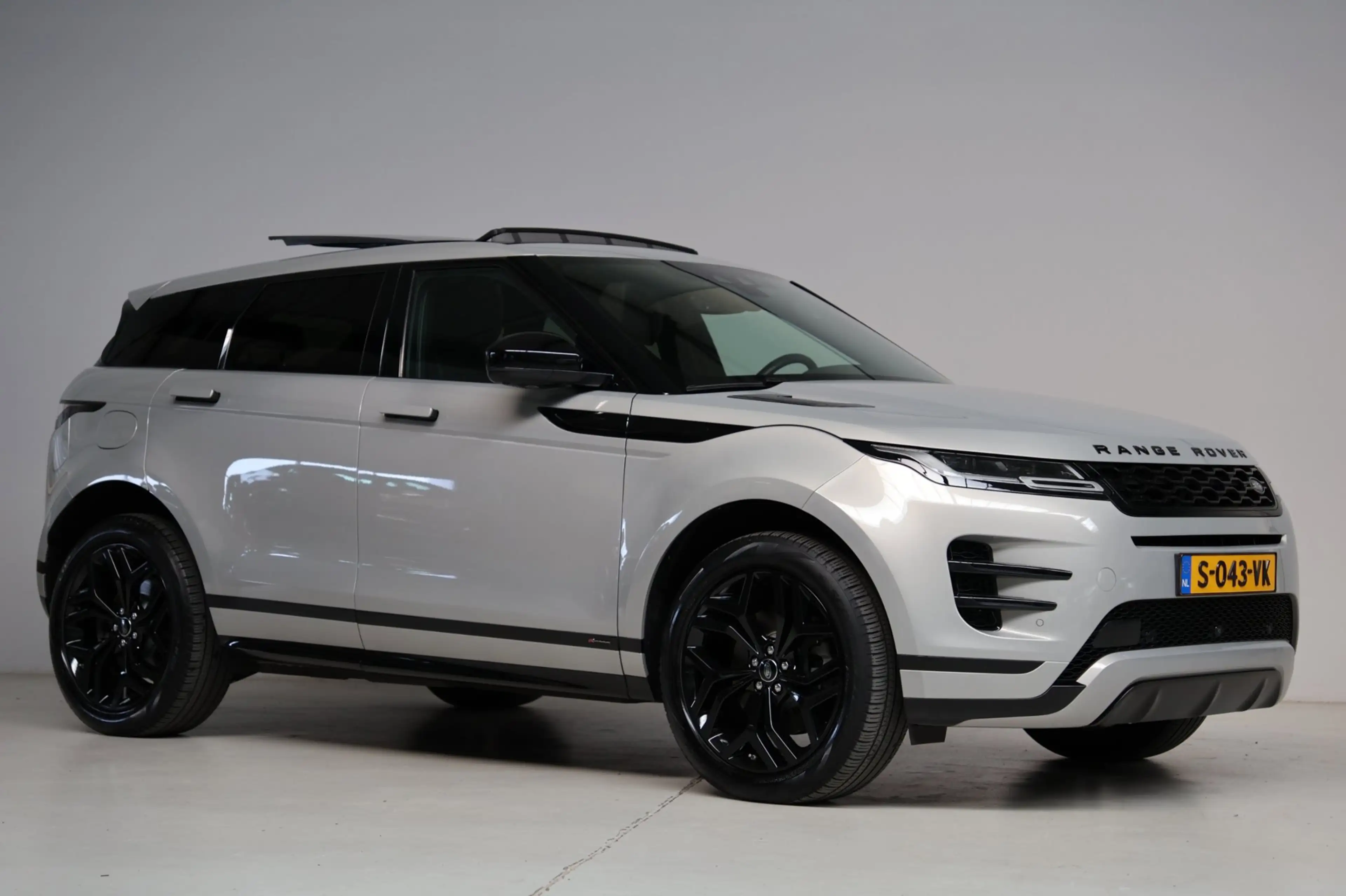 Land Rover Range Rover Evoque 1.5 P300e AWD R-Dynamic HSE | panoramadak | meridi — photo 18