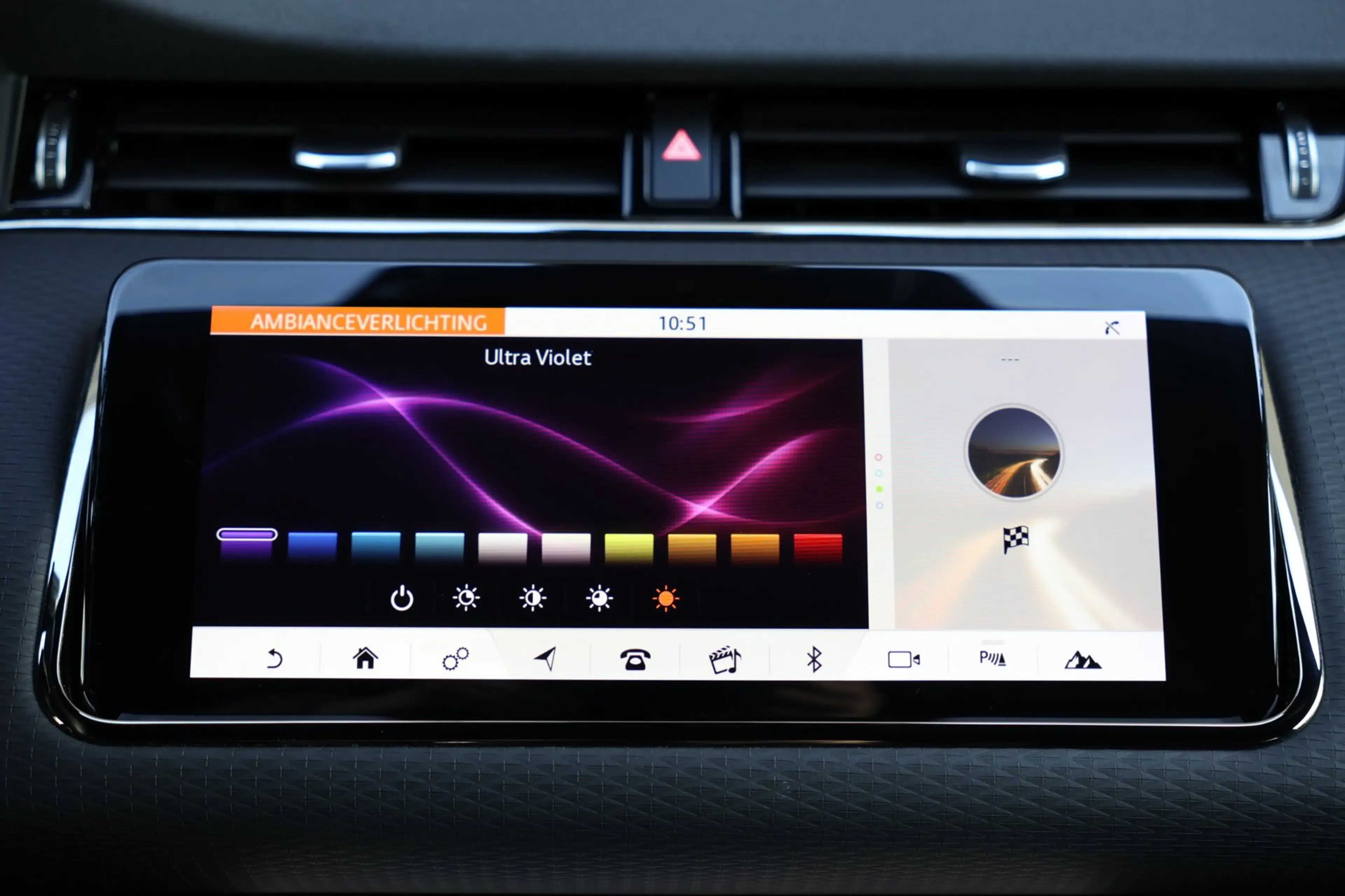 Land Rover Range Rover Evoque 1.5 P300e AWD R-Dynamic HSE | panoramadak | meridi — photo 15
