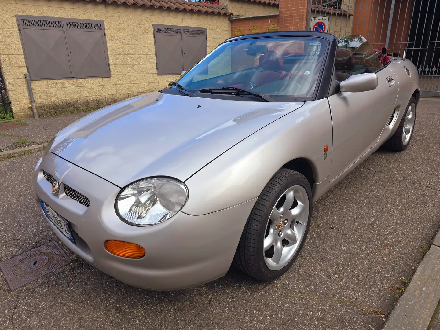 MG MGF 1.8i 75th Anniversario n° 286/2000 - 1