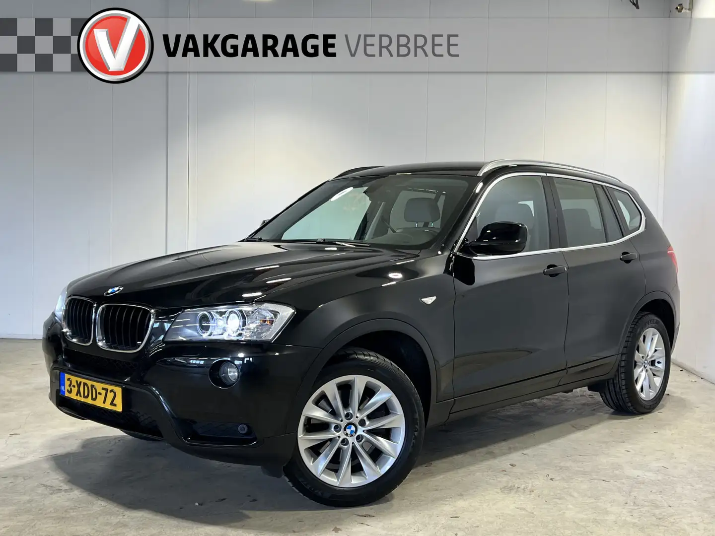 BMW X3 xDrive20i Chrome Line Edition | Nette staat | Navi Zwart - 1