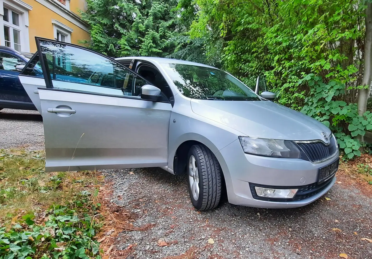 Skoda Rapid/Spaceback Rapid Spaceback 1,2 TSI Ambition Green tec Ambitio Silber - 1