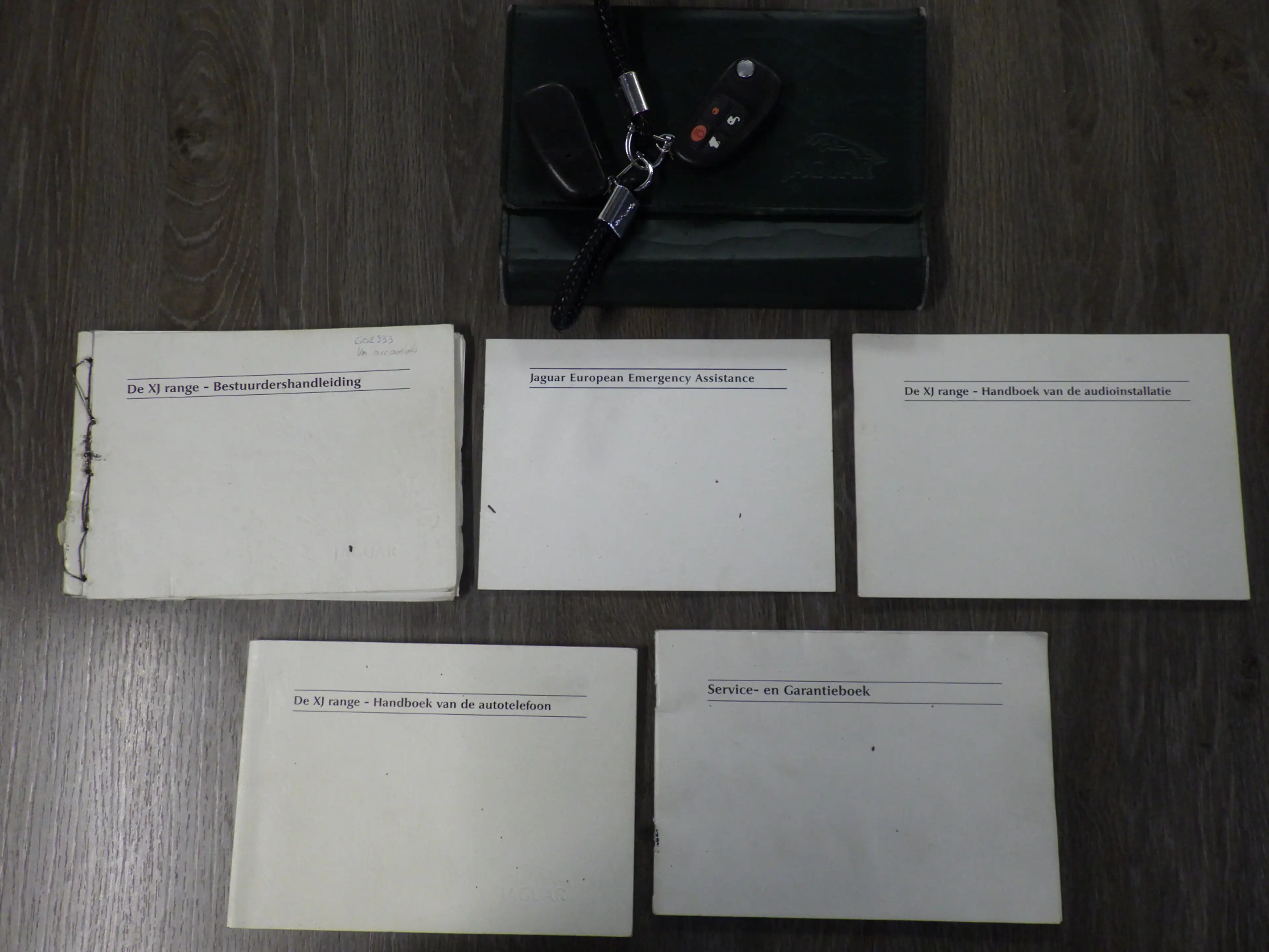 Jaguar XJ 4.2 V8 AUT Executive, Leder, Cruise, PDC, Compleet — photo 11