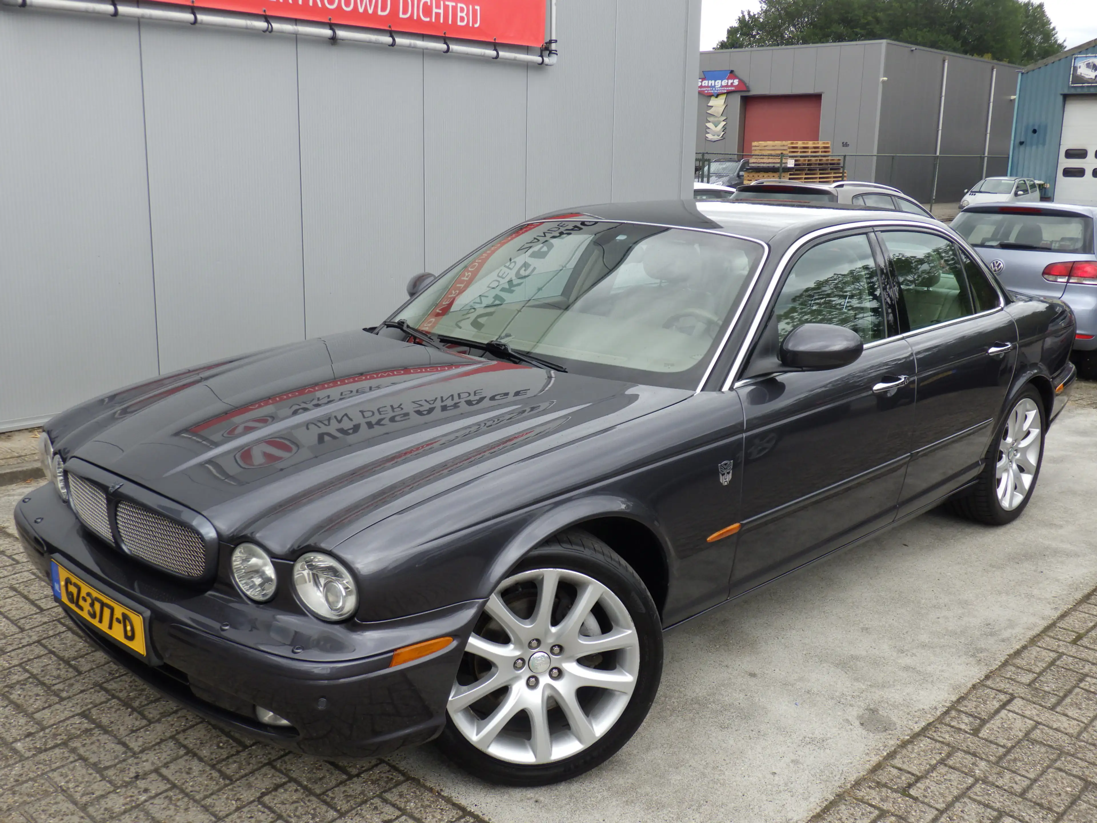 Jaguar XJ 4.2 V8 AUT Executive, Leder, Cruise, PDC, Compleet — photo 12