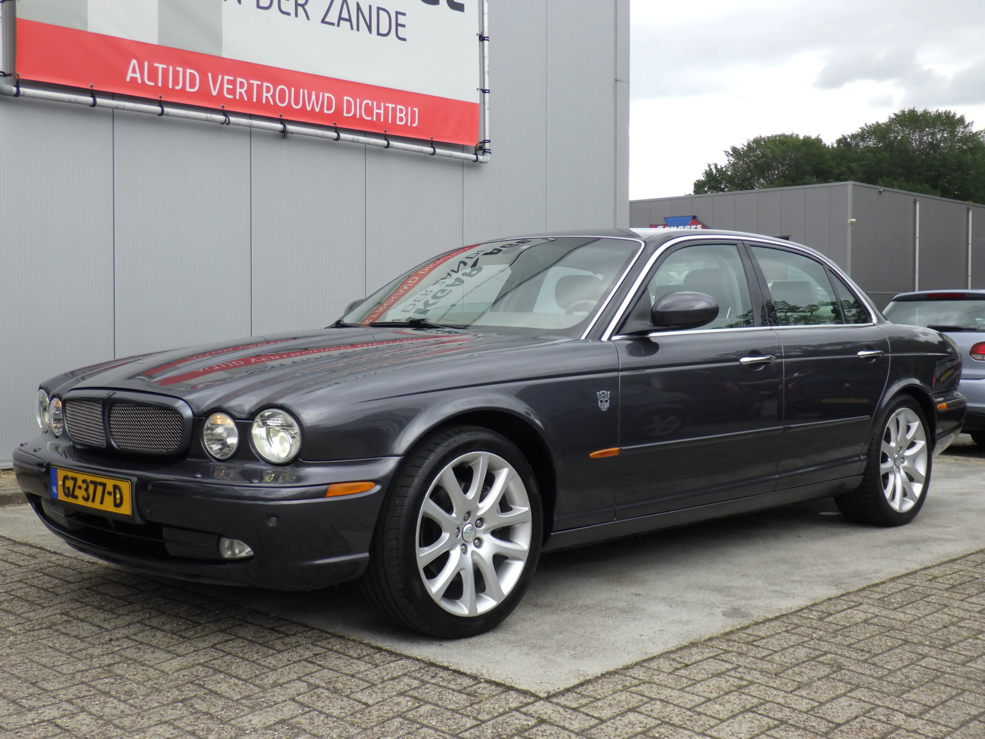 Jaguar XJ 4.2 V8 AUT Executive, Leder, Cruise, PDC, Compleet — photo 2