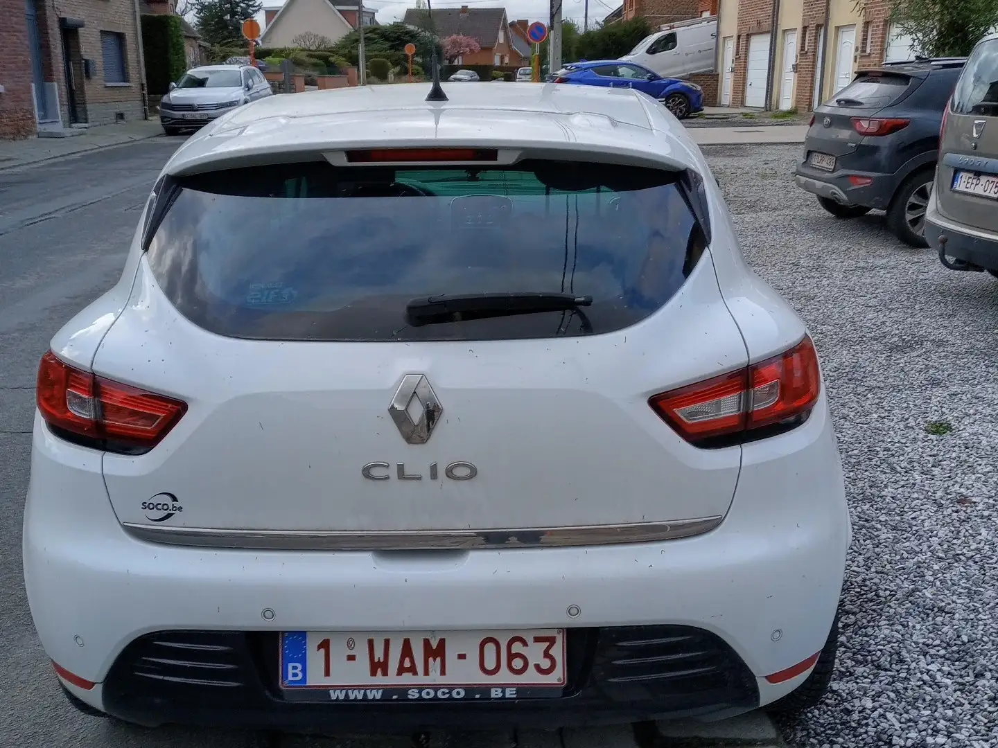Renault Clio 0.9 TCe Cool & Sound #1 (EU6c) Wit - 2