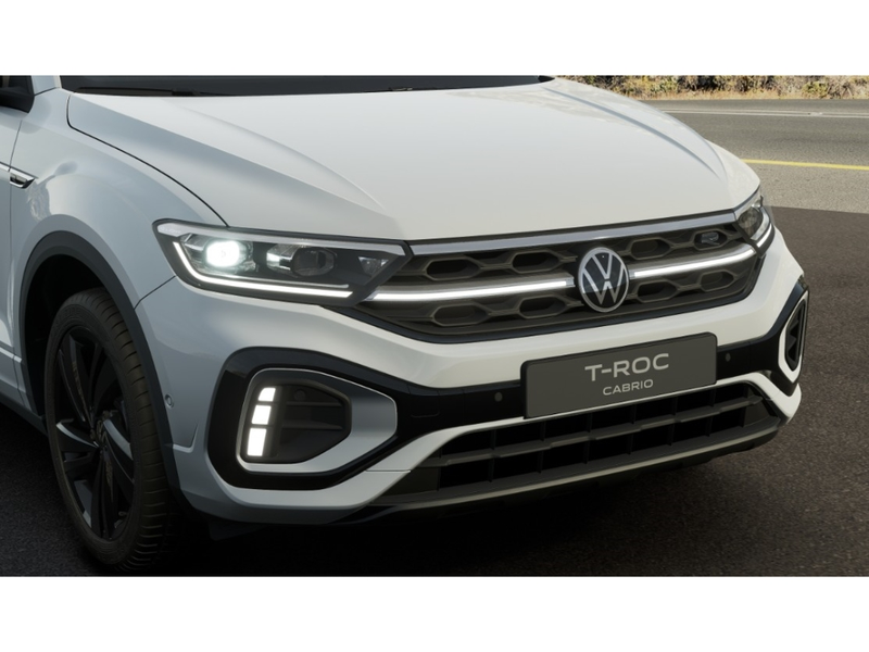 Volkswagen T-Roc Cabriolet R-Line 1.5 TSI OPF DSG Black Style — photo 6