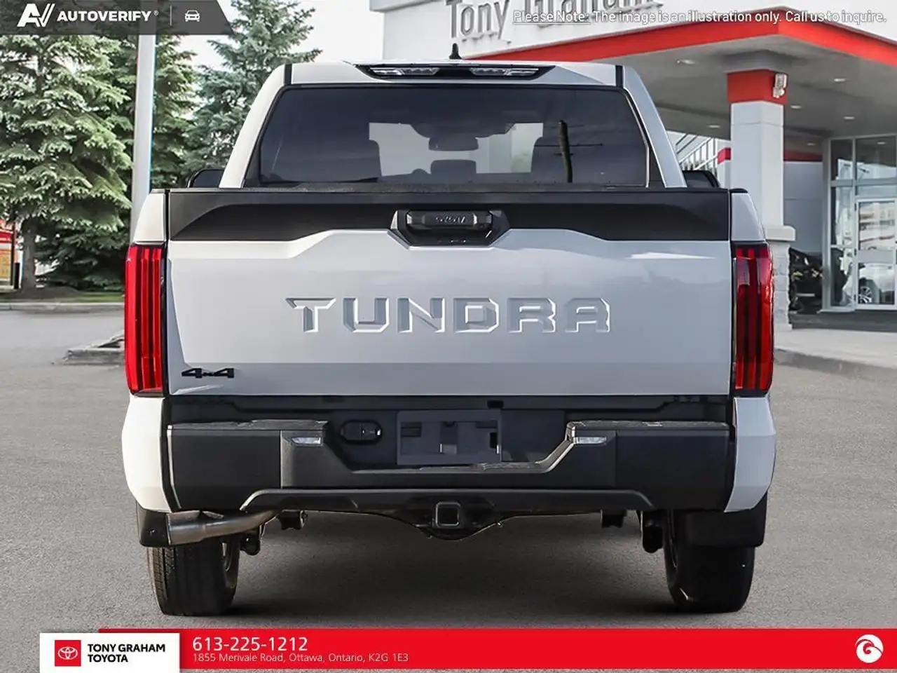 Toyota Tundra снимка Toyota Tundra